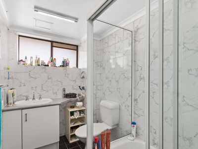 33 / 20 MCCONNELL STREET, Spring Hill