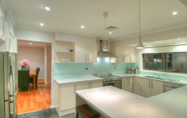 373 Beaconsfield Emerald Road, Guys Hill