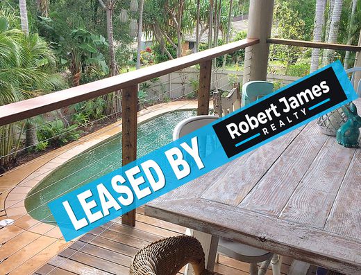 Large family home with pool image 1