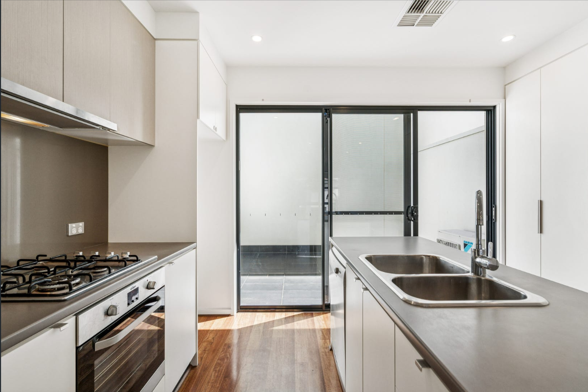 36 Trainer Street, St Clair