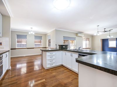9 Ludlow Way, Warnbro