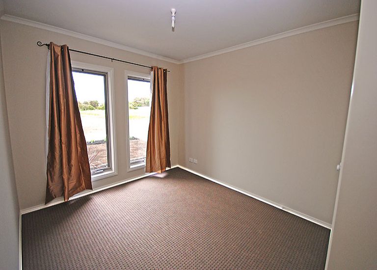 1 / 10 Wannon Street, Portland