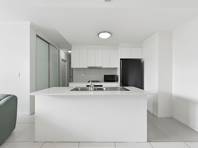 102 / 3 Weston Street, Rosehill