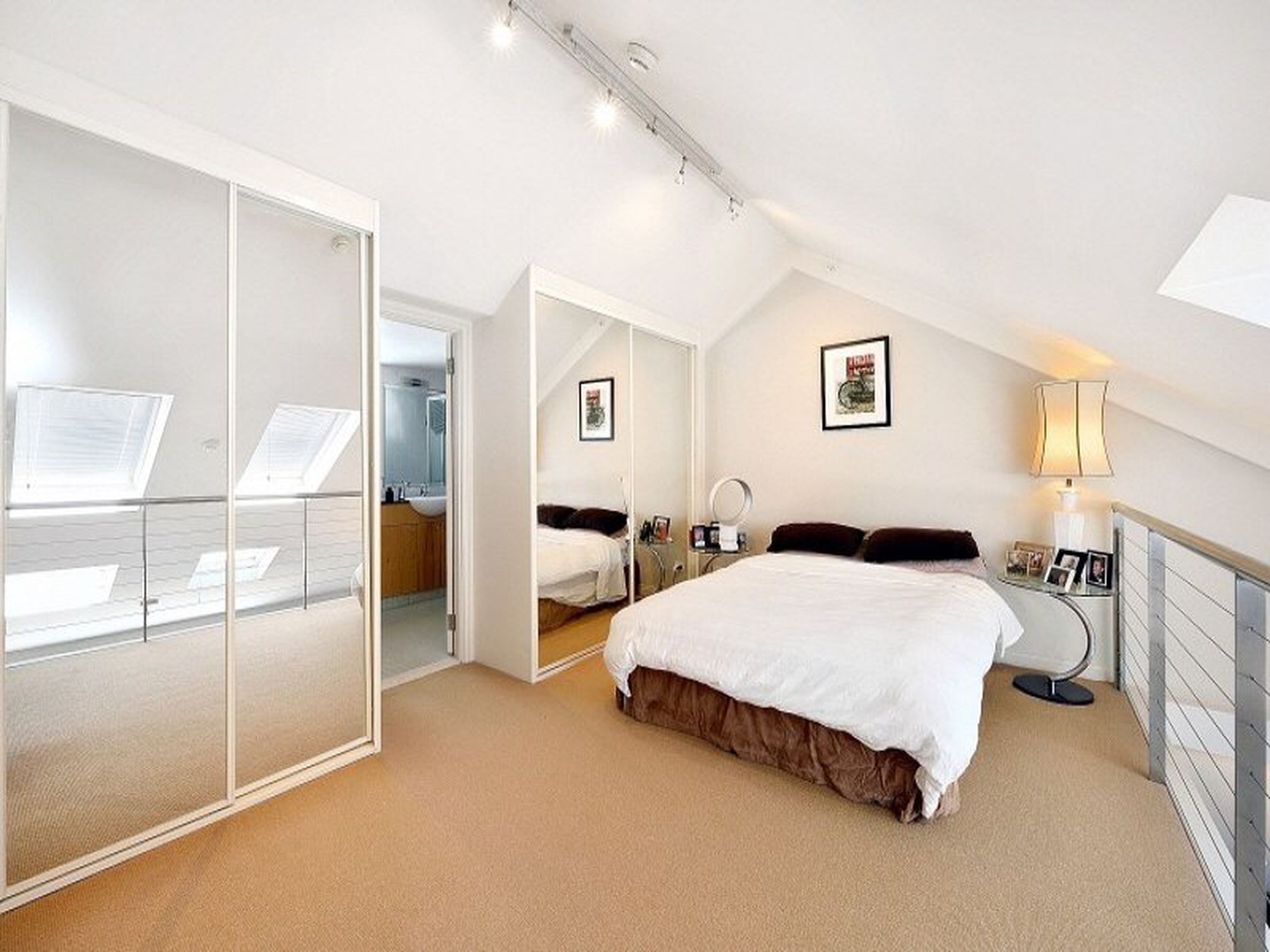 526 / 6 Cowper Wharf Road, Woolloomooloo