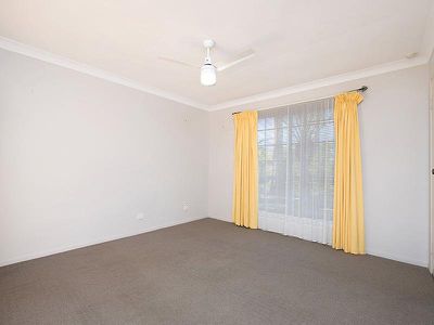 9 Torina Place, Meadowbrook