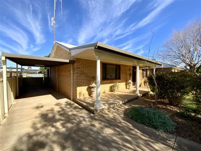 44 McDonnell Street, Forbes