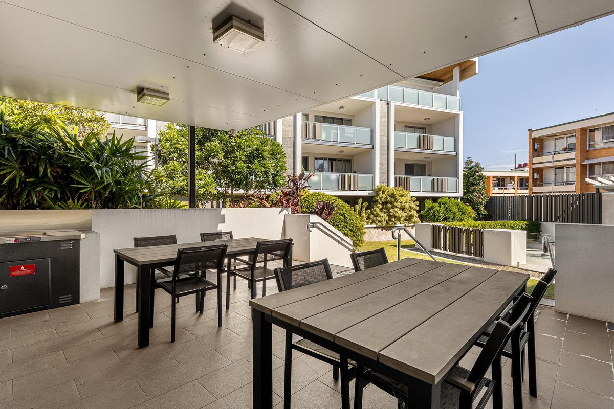 1202 / 8 Lochaber Street, Dutton Park