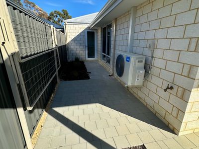 19 Farncomb Street, Byford
