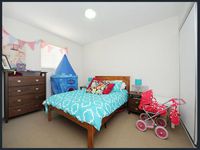 57 / 10 Grand Parade, Kawana Island