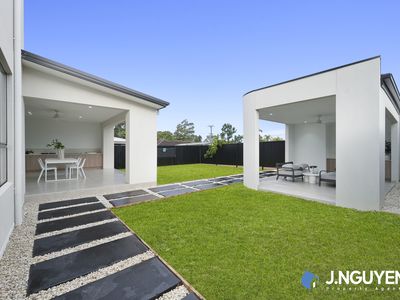 6 Benelong Avenue, Smithfield
