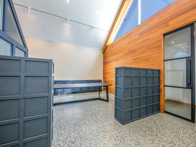 32A High Street, Trentham