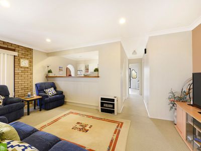 34 Edgeworth Avenue, Kanahooka