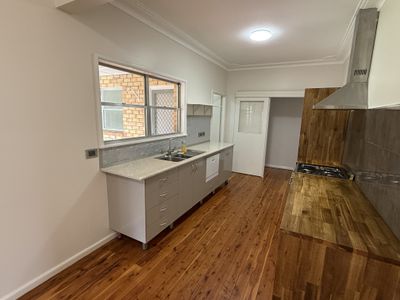 132  Rawson Avenue, Tamworth