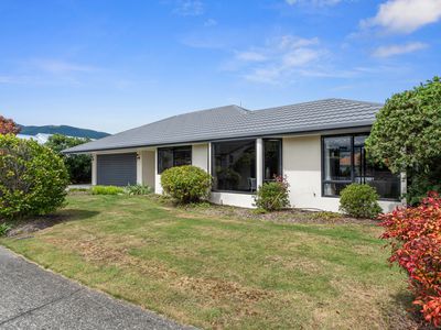 5 Bremner Crescent, Stoke