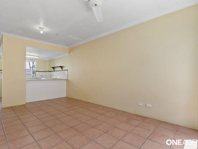 2 / 10 McKean Road, Scarness