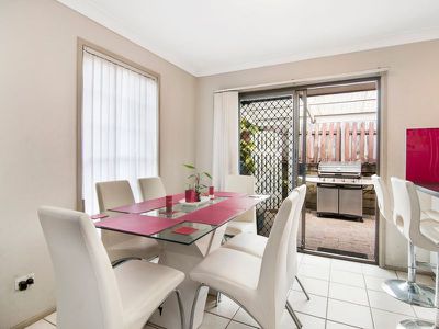 18 Willoughby Crescent, Springwood