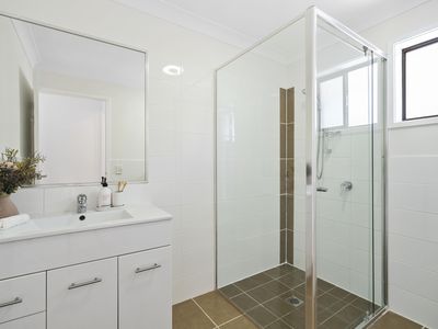 2 / 35 Riviera Avenue, Tweed Heads West