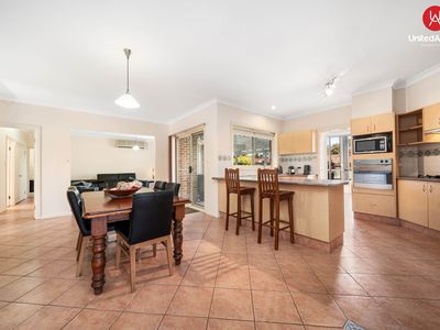 2 Stradbroke Avenue, Green Valley