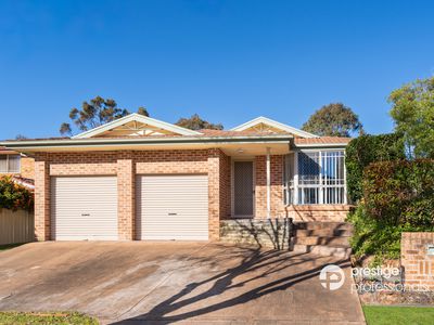 26 Woburn Abbey, Wattle Grove
