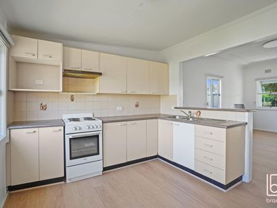 6 Clucas Avenue, Gorokan