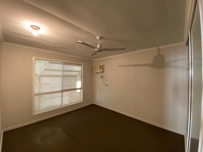 2A Herbert Court, Moranbah