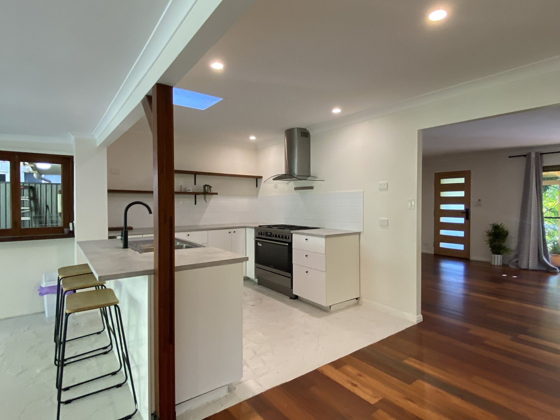 2 Narrogal Court, Ocean Shores