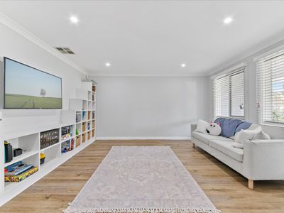 117 MacArthur Circuit, Camden Park