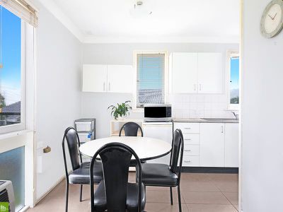 26 Gareema Ave, Koonawarra