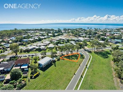 1 Sanctuary Point Close, Point Vernon