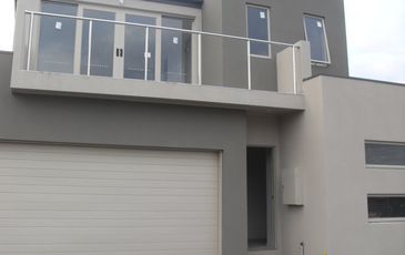 26 Edgeware Place, Pakenham