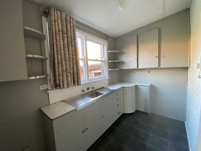 3 Read Street, Newtown