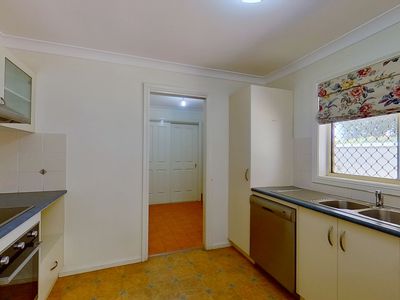 4 / 15 Bedford Avenue, Dubbo