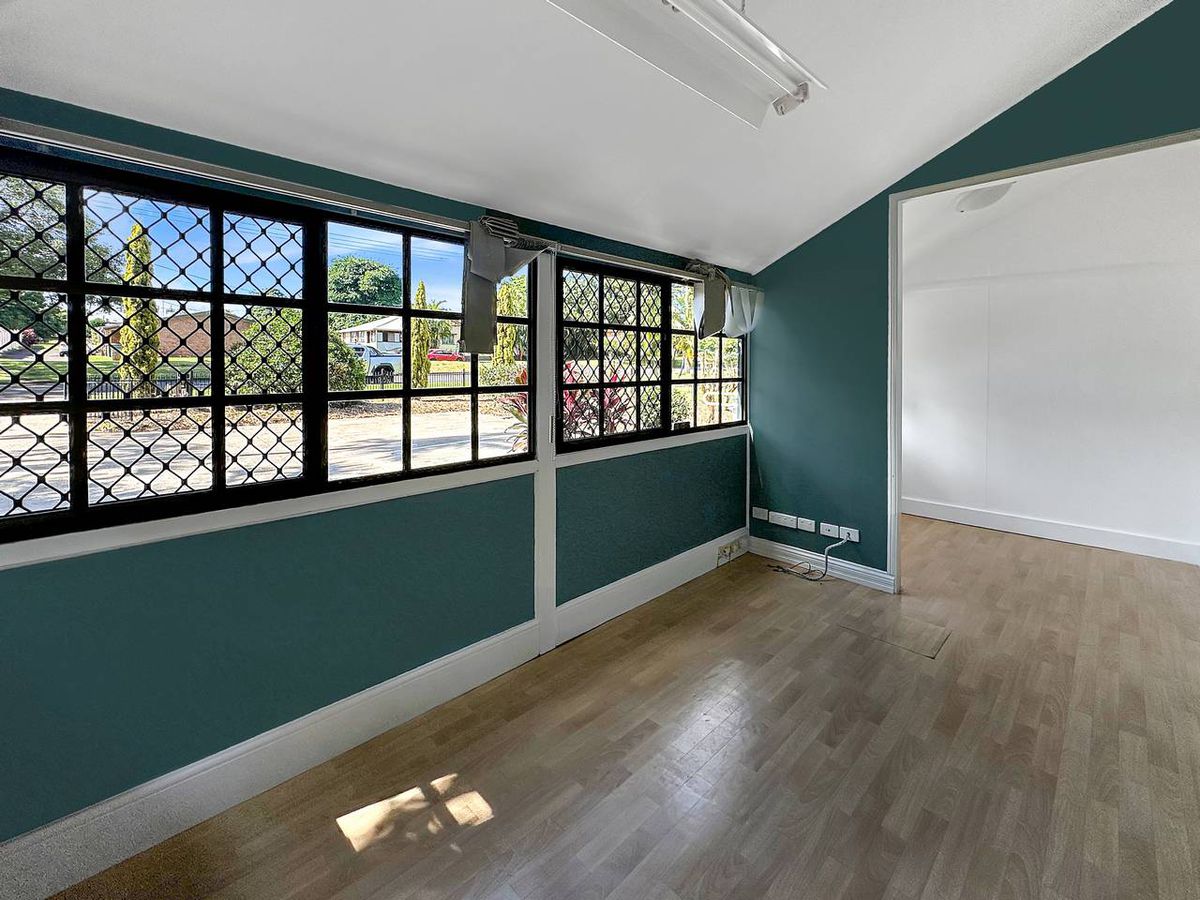 27 BEATRICE STREET, Atherton