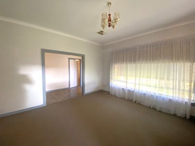 33 Frogmore Road, Kidman Park