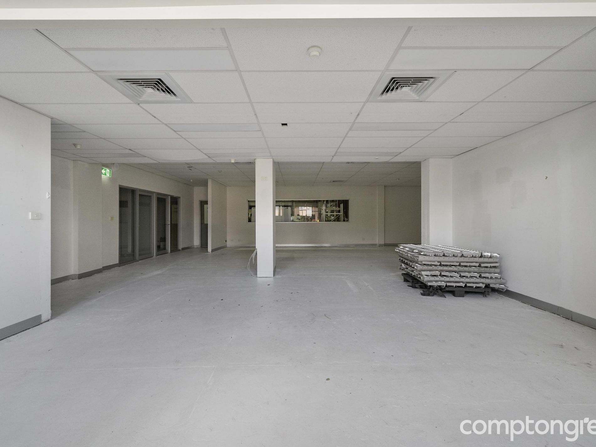 Ground Floor / 4-8 Parker Street, Footscray