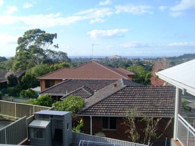 9 Allen St, Mount Keira