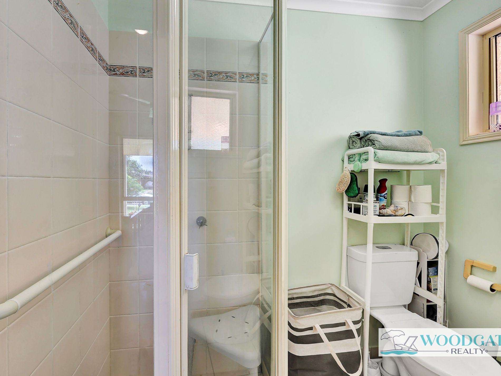 10 LORIKEET AVENUE, Woodgate