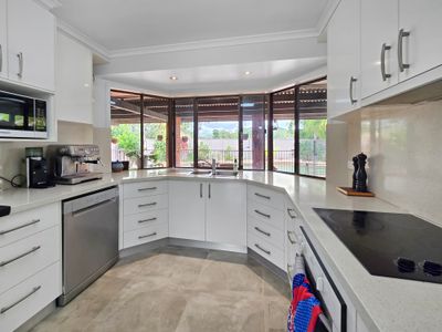 37 Holm Street, Atherton