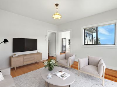 59 Hilton Road, Claremont