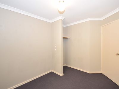12 Glamis Court, Orelia