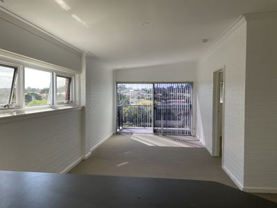 19 / 37 Paulik Way, Hamilton Hill