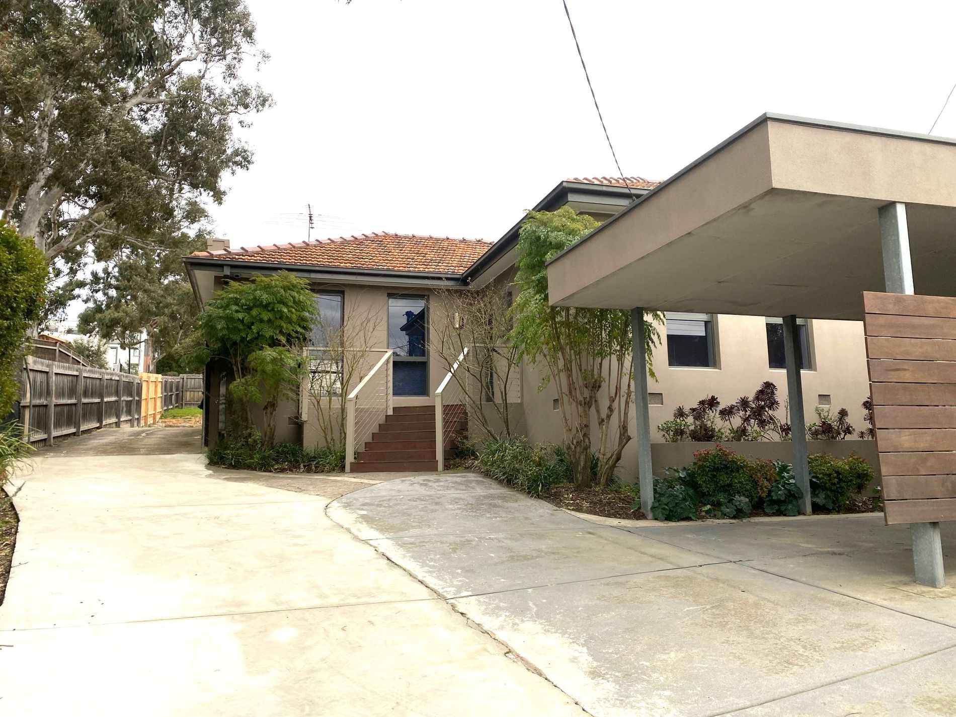 111 Greensborough Road, Macleod