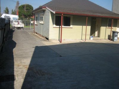 11 O'Neill Street, Unanderra