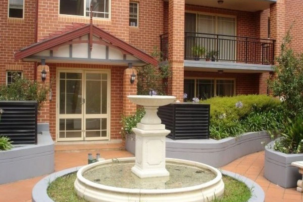 Homebush West