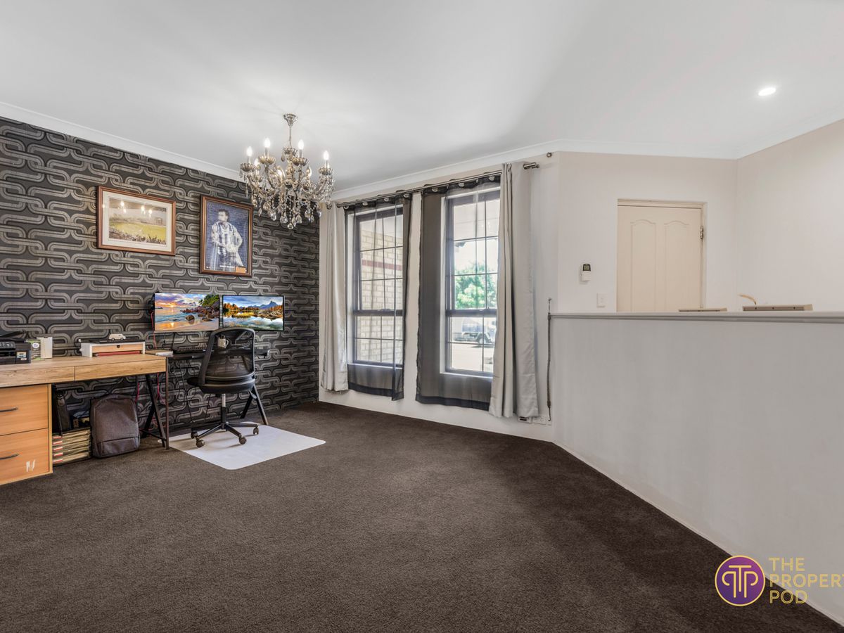 13 Teakwood Loop, Thornlie