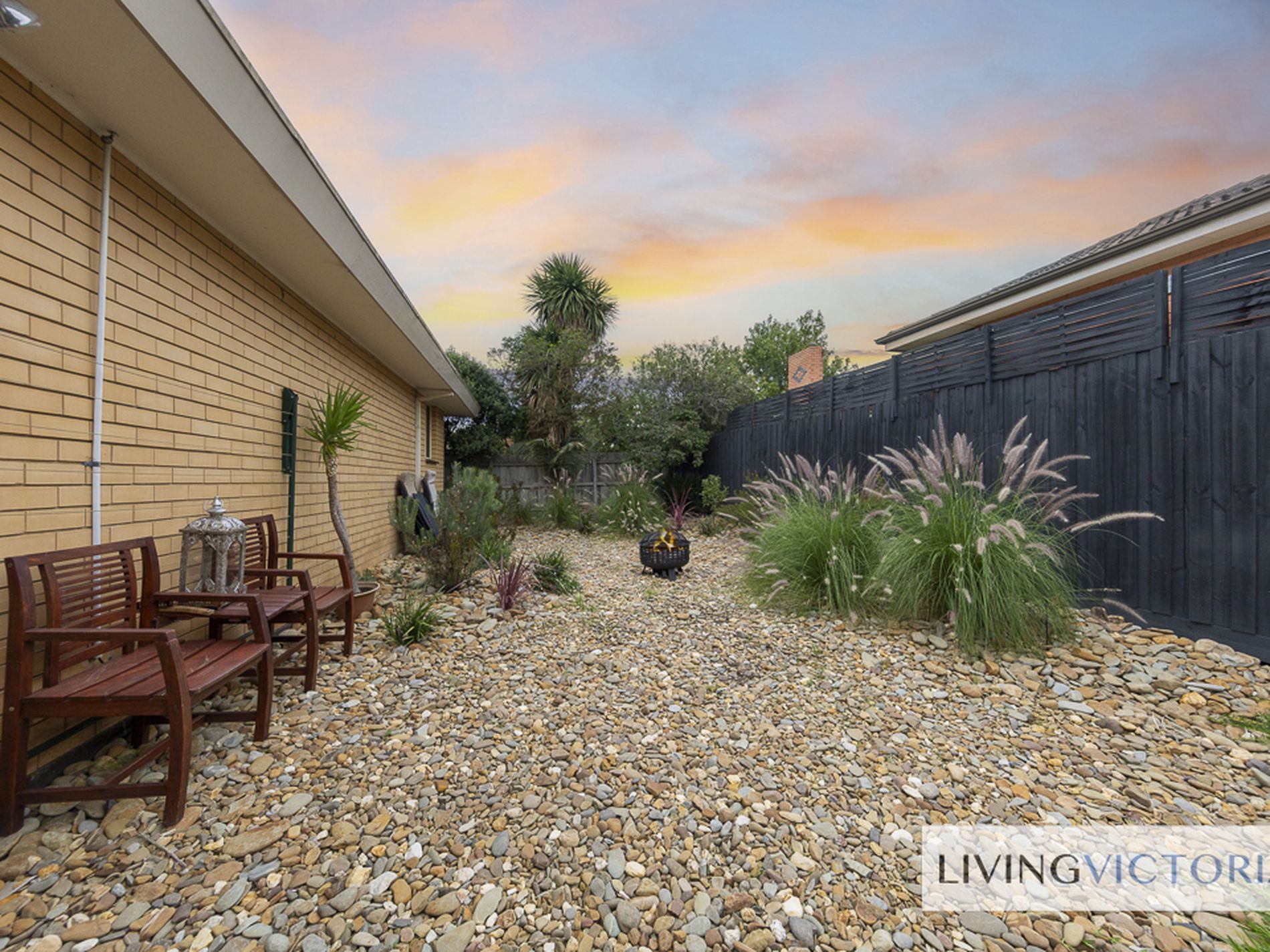 9 Terang Avenue, Burwood East