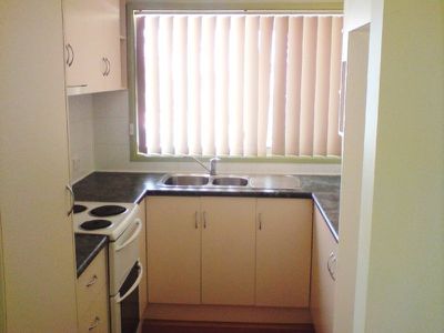 2 / 3-5 Summerfield Place, Barrack Heights