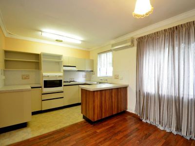 7 Bywood Way, Lynwood