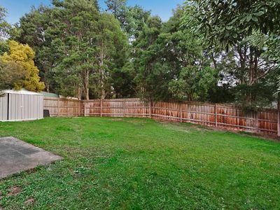 16 Jull Parade, Ringwood North