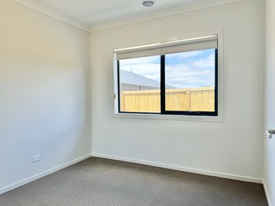 16 Wheatsheaf Road, Wyndham Vale